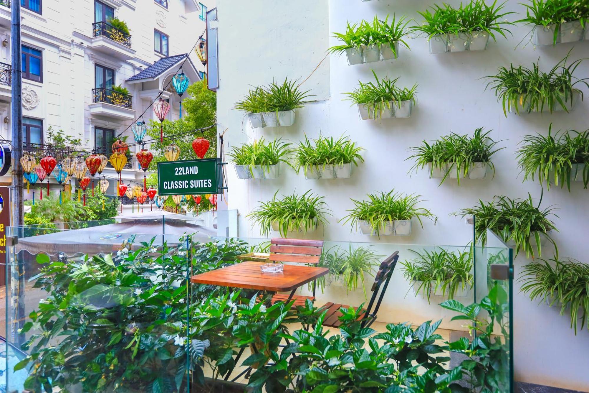 22Land Classic Suites Hanoi Esterno foto